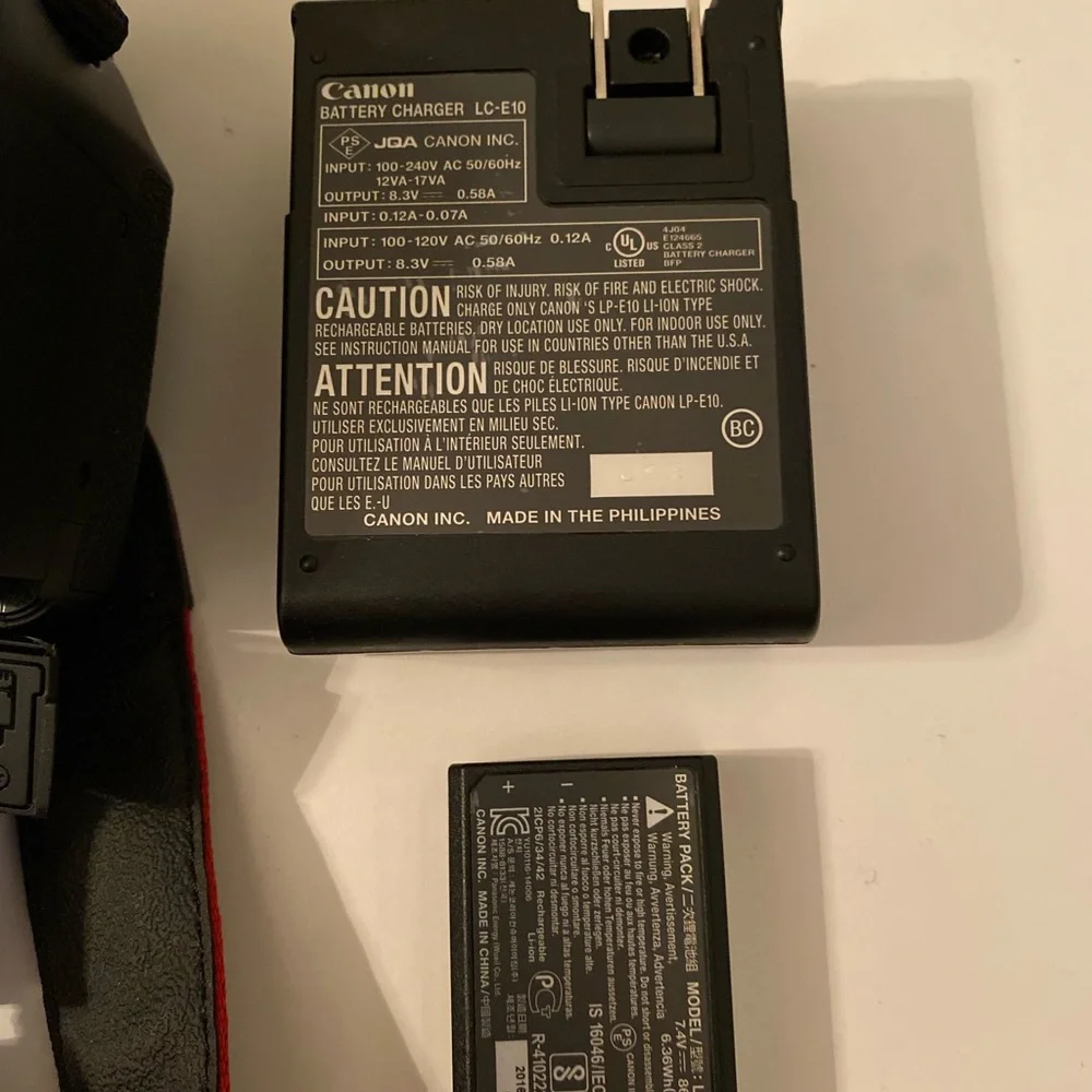 📸 Canon EOS Rebel T6 Body – Black | Barely Used | Original Box